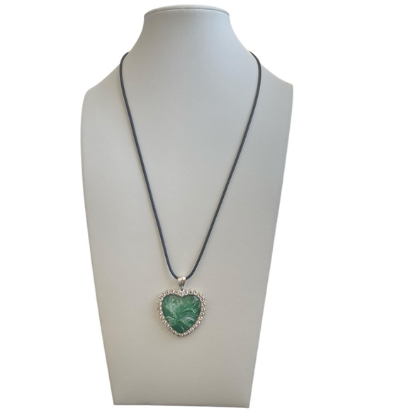 Handmade Green Fluid Art Heart Pendant Necklace Rhinestone Border Svetlana Yeung - Picture 3 of 15
